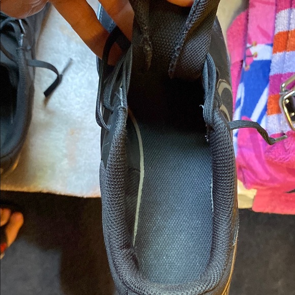 Nike Black leather Sneakers with Sleek Design like new great condition - Picture 12 of 14